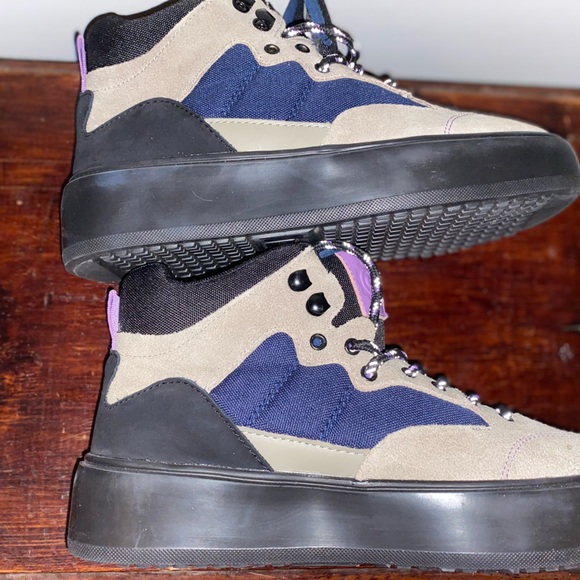 Beautiful Greats Brooklyn boots size 7.5. - Picture 3 of 6